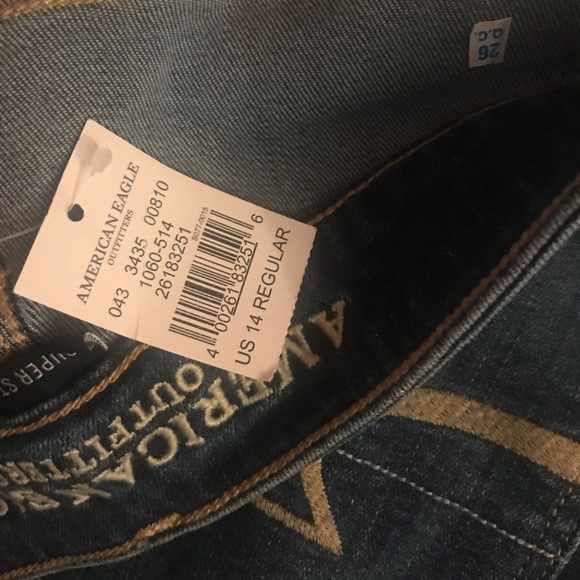 American Eagle Super Hi-Rise Jeggings - Picture 4 of 6